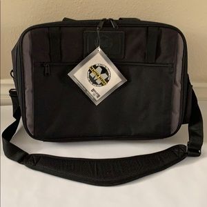 duluth trading company messenger bag